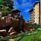 Отель Four Season Ocean Courtyard Hotel