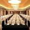 Отель Four Season Ocean Courtyard Hotel