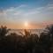 Отель Vida Loca Resort & Sunset Beach