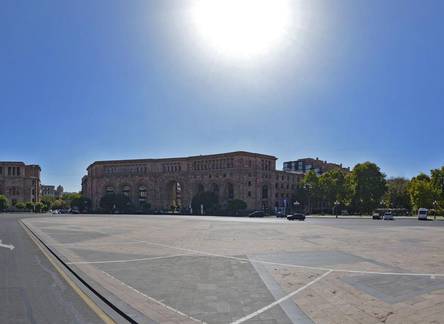 Отель Hotel Armeni