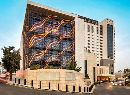 Отель Fairmont Amman