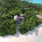 Отель Six Senses Laamu