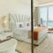 Отель The St Regis Dubai, The Palm