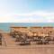 Отель Liu Resorts