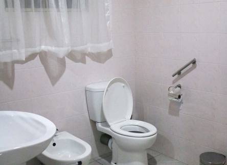 Отель Lapasyans Self-Catering