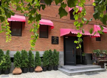 Отель Elle Boutique Hotel