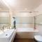 Отель Village Hotel Albert Court by Far East Hospitality