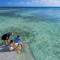 Отель The Ritz-Carlton Maldives, Fari Islands