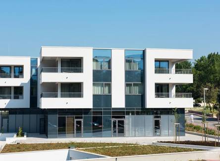 Отель Premium Apartments Srebreno