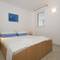 Отель Lumbarda Resort Apartment