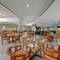 Отель The Grand Santhi Hotel