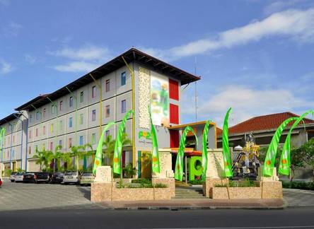 Отель POP! Hotel Teuku Umar
