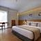 Отель Golden Tulip Essential Denpasar