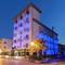 Отель Hotel Emilia
