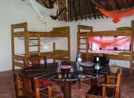 Отель Swahili Divers Gecko Nature Lodge