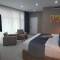 Отель Parallel Hotel