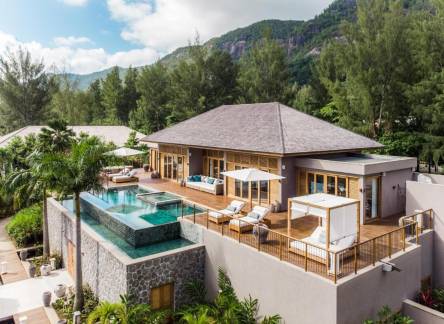 Отель L'Escale Resort Marina & Spa