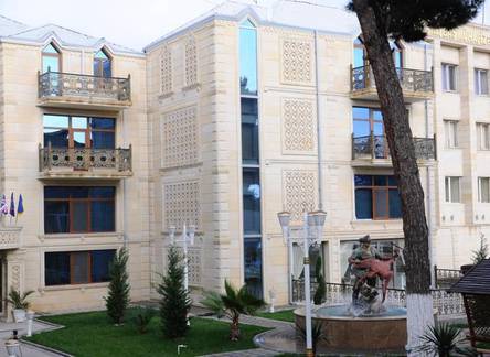 Отель Deluxe Hotel