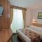 Отель Sirena Hotel Podgora