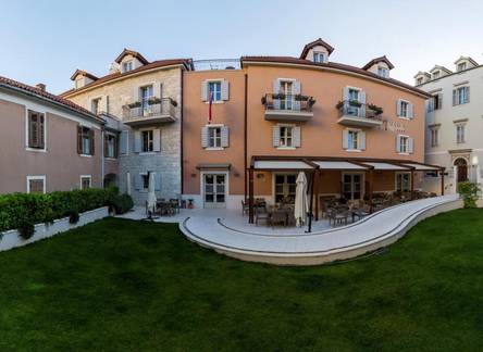 Отель Hotel Marul