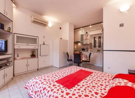 Отель Apartments Villa Dube