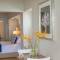 Отель Le Nautique Luxury Beachfront Apartments