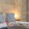 Отель Le Nautique Luxury Beachfront Apartments