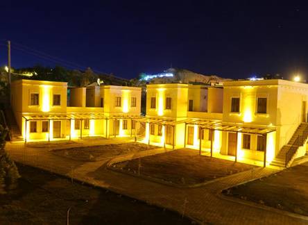 Отель Empire Cave Hotel