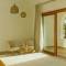 Отель Amani Boutique Hotel