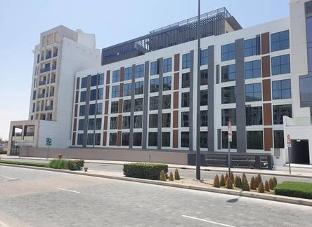 Отель Grand Kingsgate Waterfront By Millennium Hotels