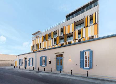 Отель Hotel Indigo Larnaca