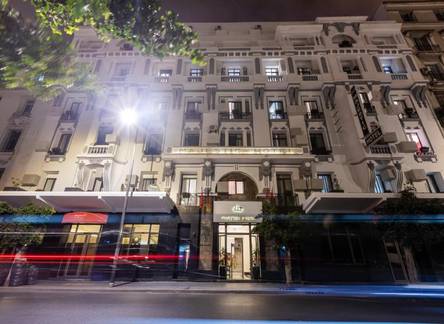 Отель Majestic Hotel
