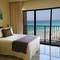 Отель The Royal Islander – An All Suites Resort