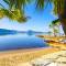 Отель Fortezza Beach Resort