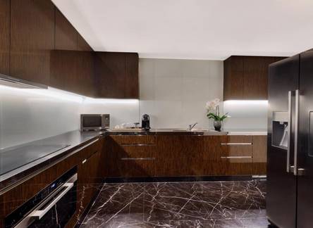 Отель Hilton Dubai Palm Jumeirah