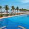 Отель Hilton Dubai Palm Jumeirah