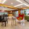 Отель Golden Sands 10 Hotel Apartments