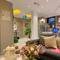 Отель Al Rawdha Hotel Apartments