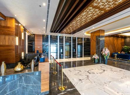 Отель Luxe Grand Hotel Apartments