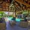 Отель Mythic Suites & villas