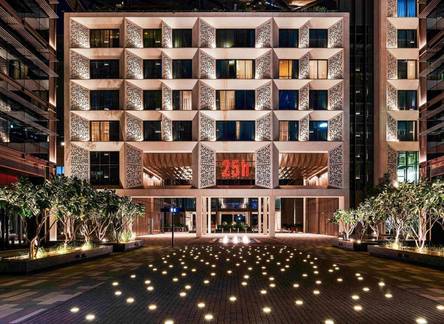 Отель 25hours Hotel Dubai One Central