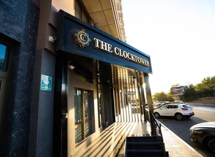 Отель The Clocktower Hotel
