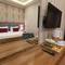Отель Grand Midway Hotel
