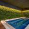 Отель Ramada by Wyndham Tbilisi Old City