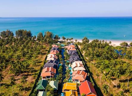 Отель Grand Mercure Khao Lak Bangsak 