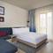 Отель Hampton By Hilton Tashkent