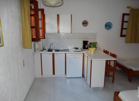 Отель Villa Sun Kiss Apartments