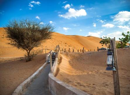 Отель Sama Al Wasil Desert Camp