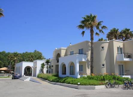 Отель Andromeda Hotel Apartments
