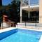 Отель Villa Mambo